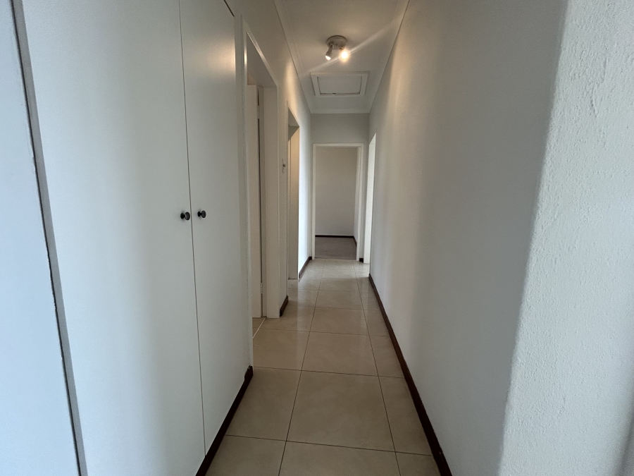 To Let 2 Bedroom Property for Rent in Camps Bay Western Cape